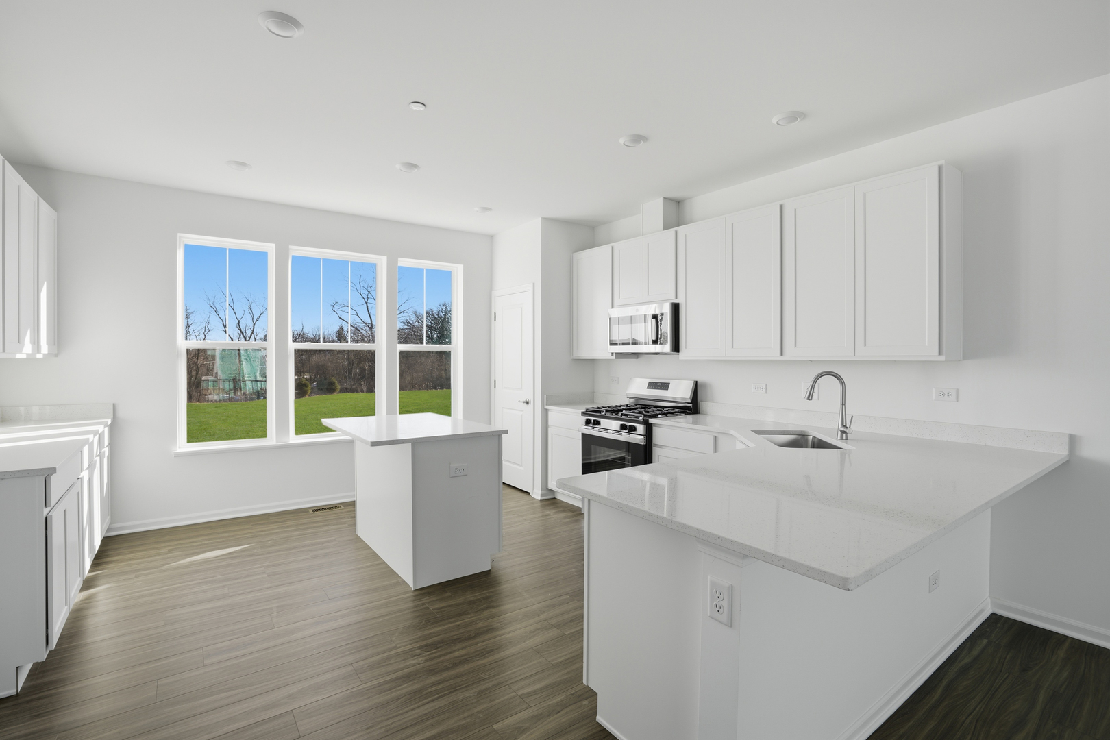 319 Settlers Place