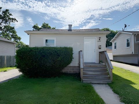 Tiny photo for 1023 N Elmwood Avenue, Waukegan, IL 60085 (MLS # 12412052)