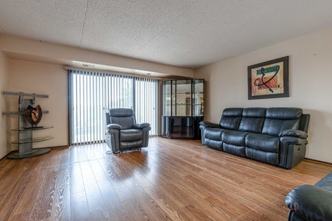 Tiny photo for 475 Plum Creek Drive #304, Wheeling, IL 60090 (MLS # 12765107)