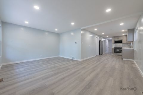 Tiny photo for 4149 S Rockwell Street, Chicago, IL 60632 (MLS # 12561670)