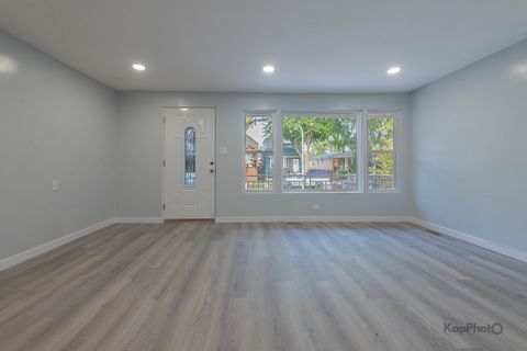 Tiny photo for 4149 S Rockwell Street, Chicago, IL 60632 (MLS # 12561670)