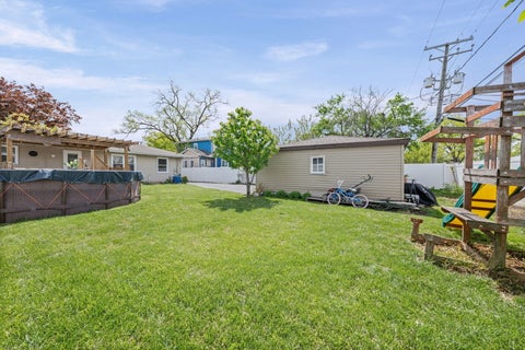 Tiny photo for 740 N Michigan Street, Elmhurst, IL 60126 (MLS # 12727400)