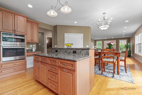 Tiny photo for 312 Camargo Court, Vernon Hills, IL 60061 (MLS # 12679375)