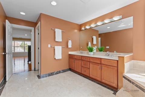Tiny photo for 312 Camargo Court, Vernon Hills, IL 60061 (MLS # 12679375)