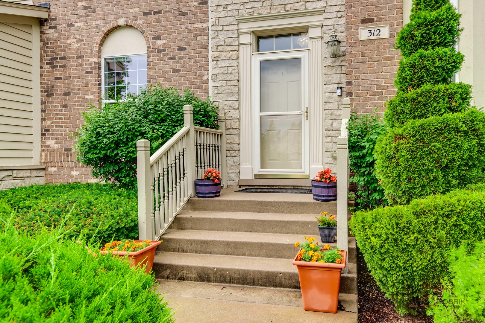 312 Camargo Court