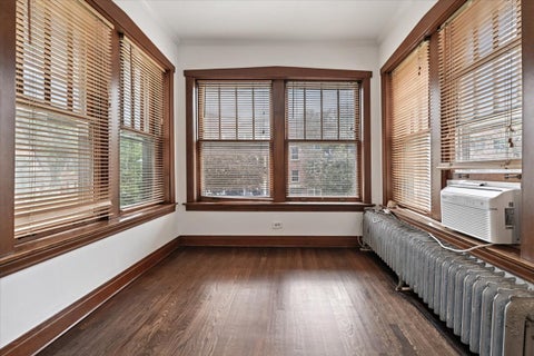 Tiny photo for 1631 W Fargo Avenue #2W, Chicago, IL 60626 (MLS # 12775933)