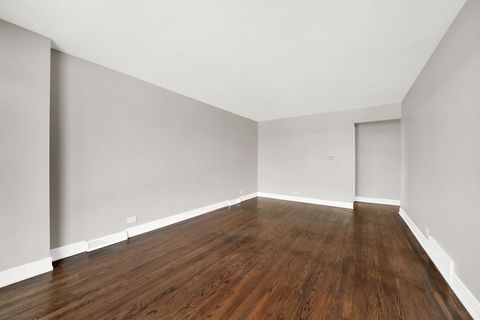 Tiny photo for 7725 S Albany Avenue, Chicago, IL 60652 (MLS # 12531210)
