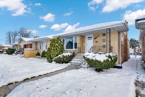 Tiny photo for 7725 S Albany Avenue, Chicago, IL 60652 (MLS # 12531210)