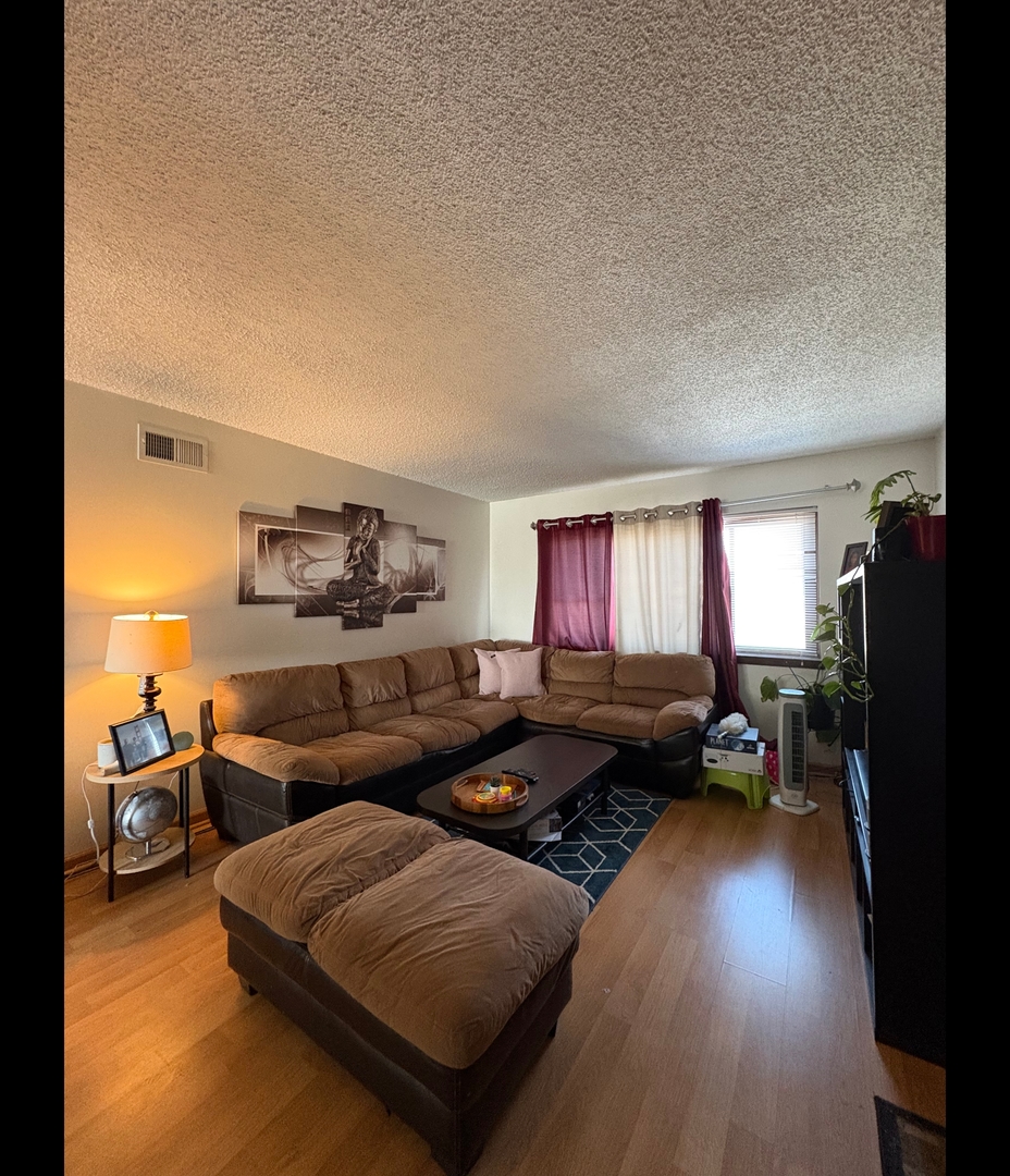 1434 Carol Court 3A
