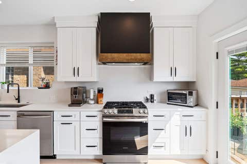 Tiny photo for 4909 N Merrimac Avenue, Chicago, IL 60630 (MLS # 12730153)