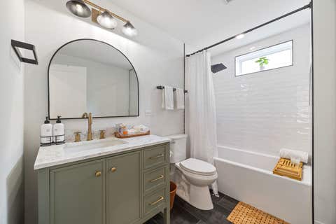 Tiny photo for 4909 N Merrimac Avenue, Chicago, IL 60630 (MLS # 12730153)