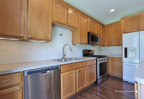 Tiny photo for 2890 Glacier Way #D, Wauconda, IL 60084 (MLS # 12670923)