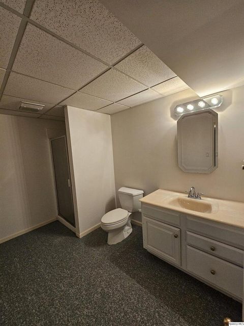 Tiny photo for 128 Knollwood, Quincy, IL 62301 (MLS # 12617996)