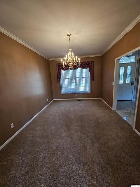 Tiny photo for 128 Knollwood, Quincy, IL 62301 (MLS # 12617996)