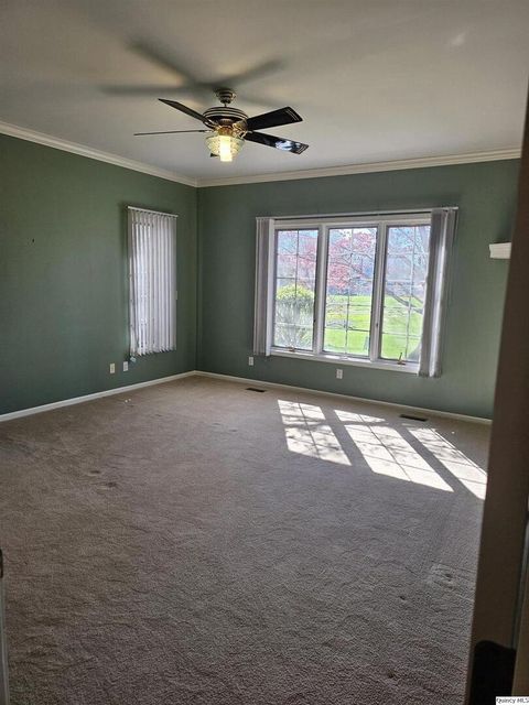 Tiny photo for 128 Knollwood, Quincy, IL 62301 (MLS # 12617996)