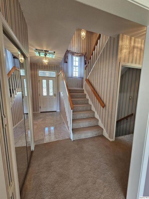 Tiny photo for 128 Knollwood, Quincy, IL 62301 (MLS # 12617996)