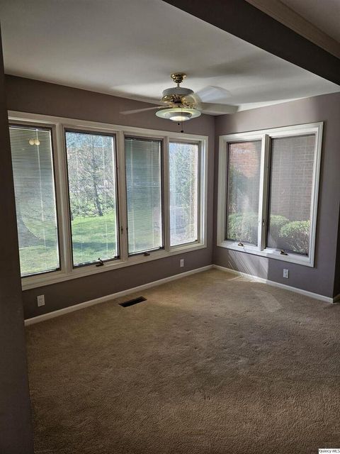 Tiny photo for 128 Knollwood, Quincy, IL 62301 (MLS # 12617996)