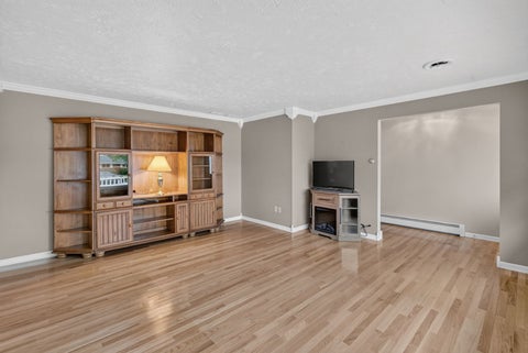 Tiny photo for 1817 Root Street, Crest Hill, IL 60403 (MLS # 12733384)
