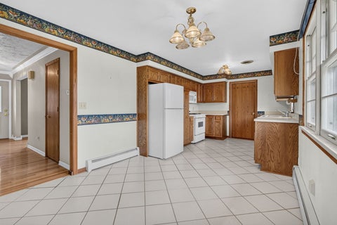 Tiny photo for 1817 Root Street, Crest Hill, IL 60403 (MLS # 12733384)