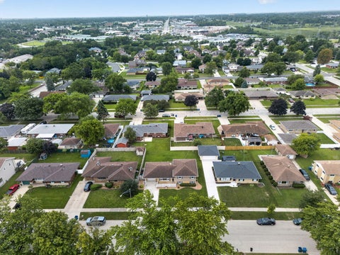 Tiny photo for 1817 Root Street, Crest Hill, IL 60403 (MLS # 12733384)
