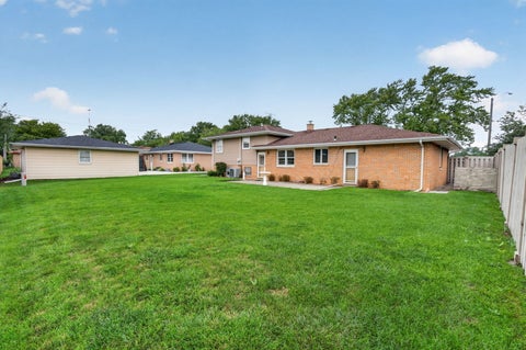 Tiny photo for 1817 Root Street, Crest Hill, IL 60403 (MLS # 12733384)