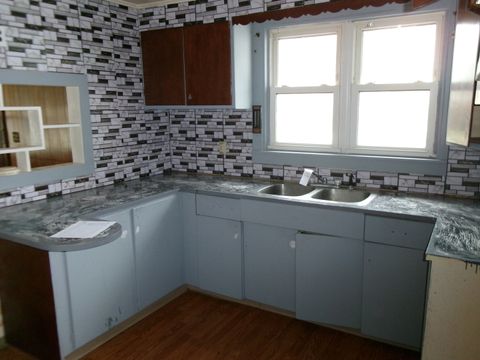 Tiny photo for 827 Canal Street, Marseilles, IL 61341 (MLS # 12367246)