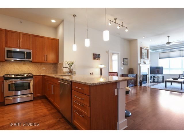 450 VILLAGE CENTER Drive 413