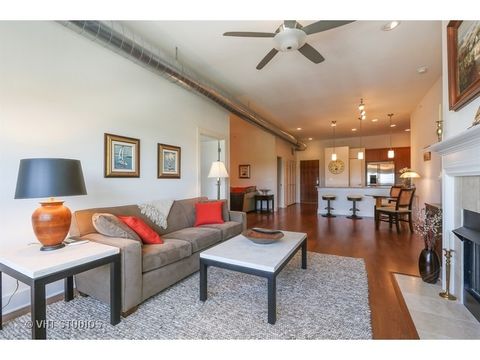 Tiny photo for 450 VILLAGE CENTER Drive #413, Burr Ridge, IL 60527 (MLS # 12543669)