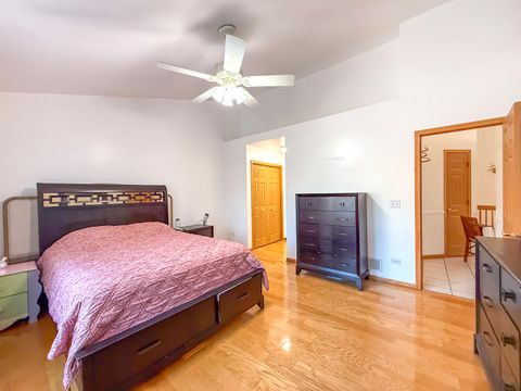 Tiny photo for 6706 Pondview Drive, Tinley Park, IL 60477 (MLS # 12503875)
