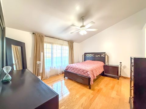 Tiny photo for 6706 Pondview Drive, Tinley Park, IL 60477 (MLS # 12503875)