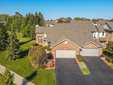 Tiny photo for 6706 Pondview Drive, Tinley Park, IL 60477 (MLS # 12503875)