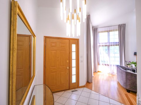 Tiny photo for 6706 Pondview Drive, Tinley Park, IL 60477 (MLS # 12503875)