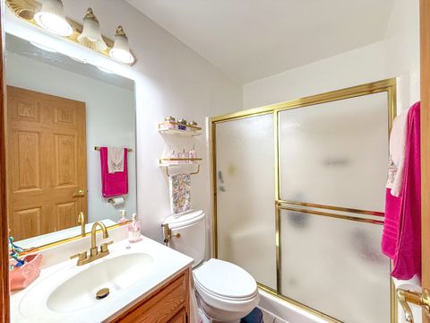Tiny photo for 6706 Pondview Drive, Tinley Park, IL 60477 (MLS # 12503875)