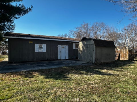 Tiny photo for 805 W Helen Avenue, Christopher, IL 62822 (MLS # 12578473)