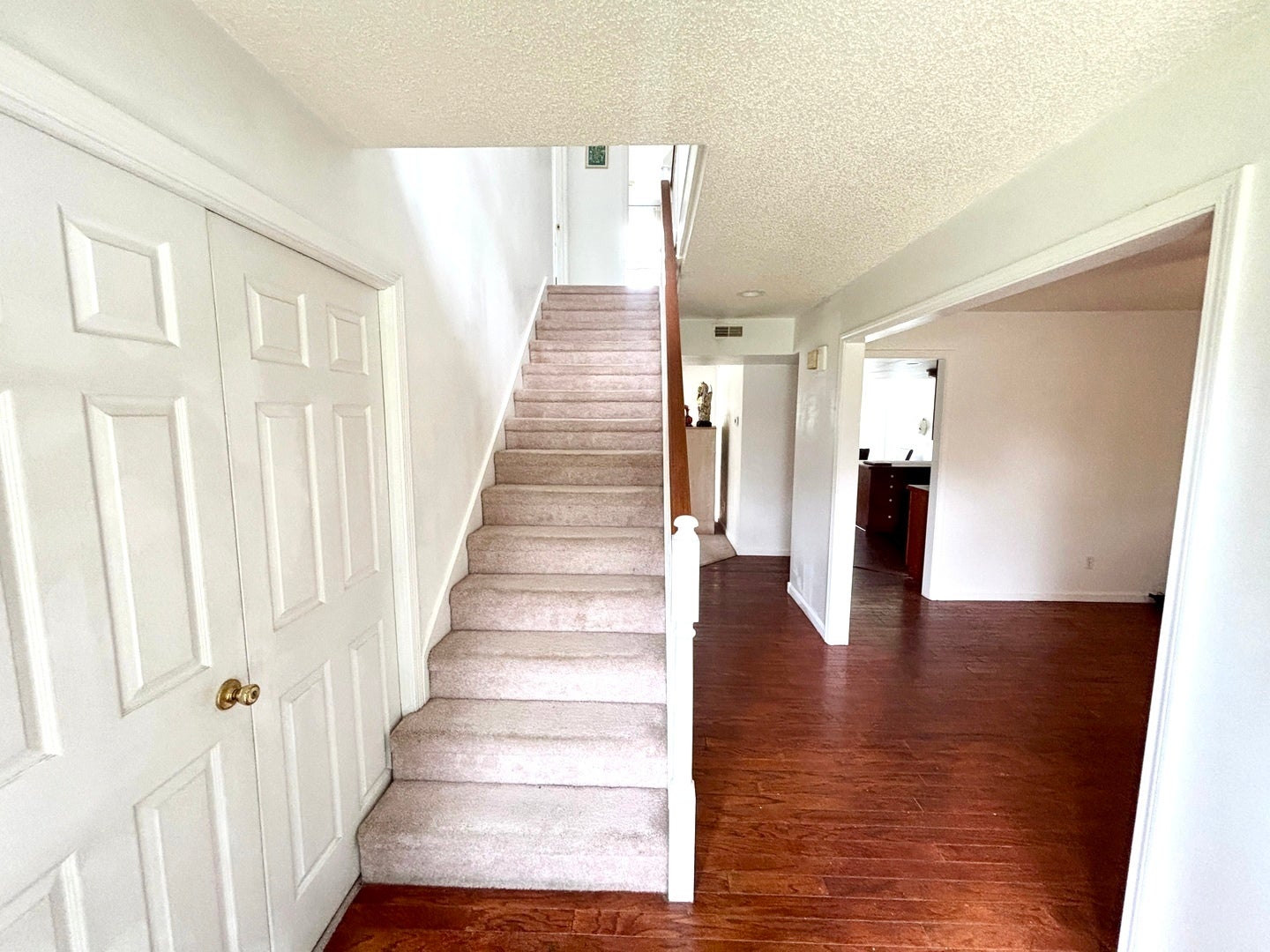 1409 Plum Avenue