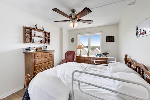 Tiny photo for 6807 N Milwaukee Avenue #507, Niles, IL 60714 (MLS # 12692003)