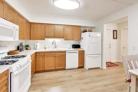 Tiny photo for 6807 N Milwaukee Avenue #507, Niles, IL 60714 (MLS # 12692003)