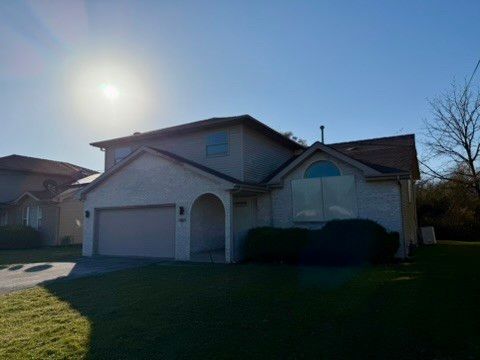 Tiny photo for 15826 Central Park Avenue, Markham, IL 60428 (MLS # 12518315)