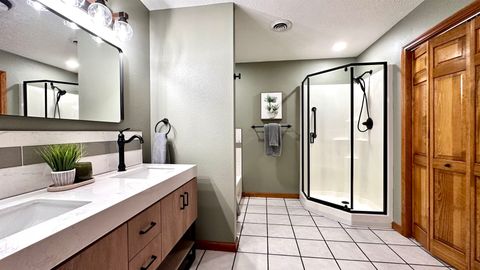 Tiny photo for 1111 E Elm Street, West Frankfort, IL 62896 (MLS # 100000372)