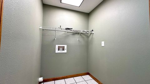 Tiny photo for 1111 E Elm Street, West Frankfort, IL 62896 (MLS # 100000372)