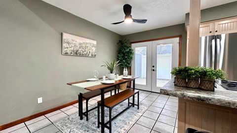 Tiny photo for 1111 E Elm Street, West Frankfort, IL 62896 (MLS # 100000372)