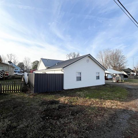 Tiny photo for 1111 E Elm Street, West Frankfort, IL 62896 (MLS # 100000372)