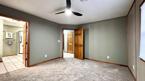 Tiny photo for 1111 E Elm Street, WestFrank, IL 62896 (MLS # 100000372)