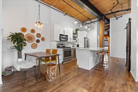 Tiny photo for 1670 N Claremont Avenue #101, Chicago, IL 60647 (MLS # 12766932)