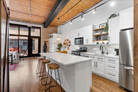Tiny photo for 1670 N Claremont Avenue #101, Chicago, IL 60647 (MLS # 12766932)