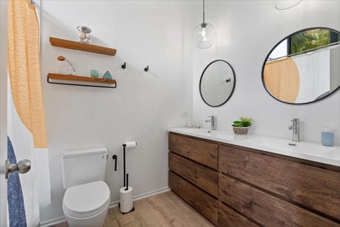 Tiny photo for 1670 N Claremont Avenue #101, Chicago, IL 60647 (MLS # 12766932)