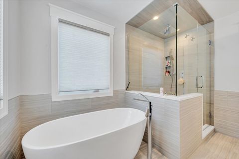 Tiny photo for 616 Birchwood Avenue, Des Plaines, IL 60018 (MLS # 12636387)