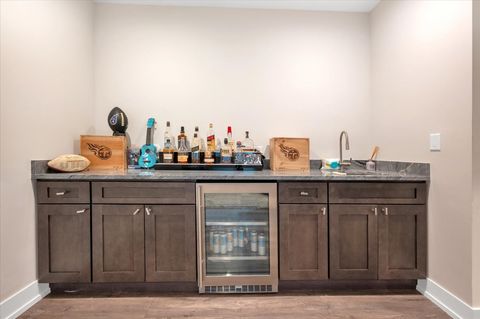 Tiny photo for 616 Birchwood Avenue, Des Plaines, IL 60018 (MLS # 12636387)