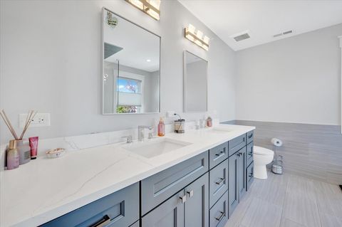 Tiny photo for 616 Birchwood Avenue, Des Plaines, IL 60018 (MLS # 12636387)