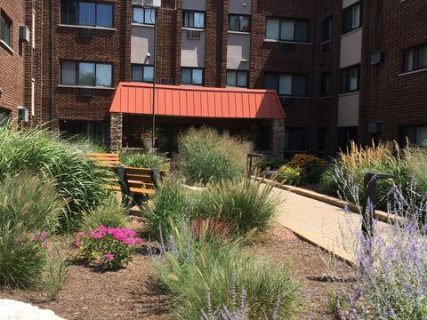 Photo of Hillside, IL 60162 (MLS # 12522797)